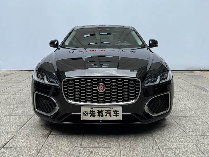 Jaguar XF L 2024 2024款 2.0T P250 两驱尊享豪华版