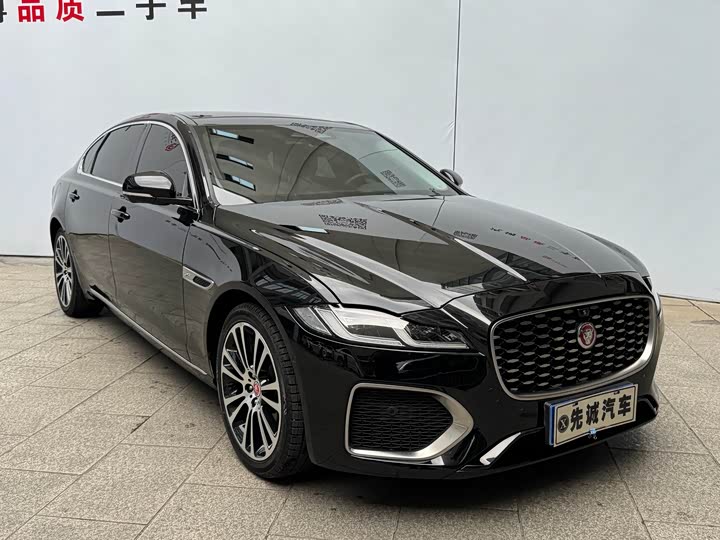 Jaguar XF L 2024 2024款 2.0T P250 两驱尊享豪华版
