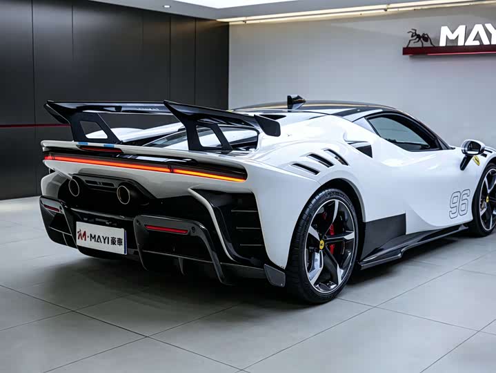 Фото 6 - Ferrari SF90