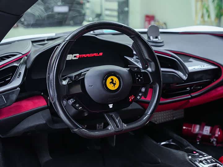 Фото 7 - Ferrari SF90