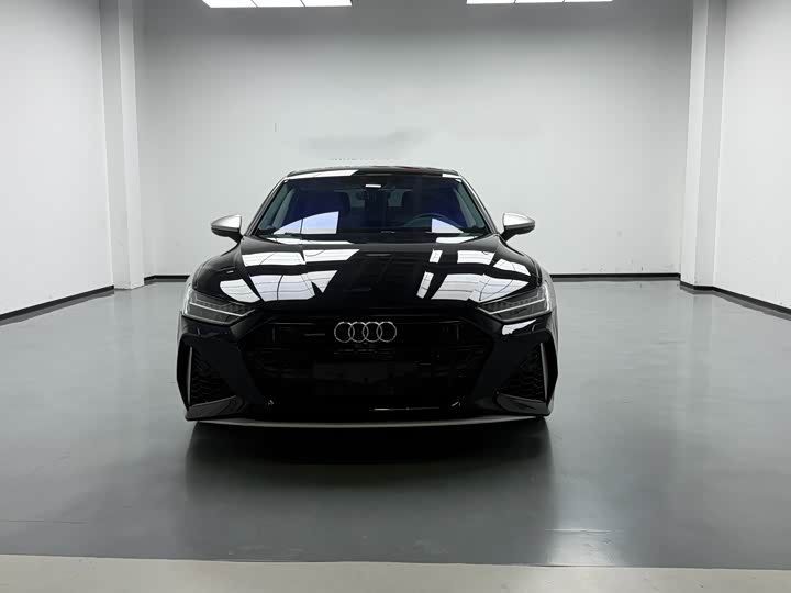Фото 2 - Audi A7L