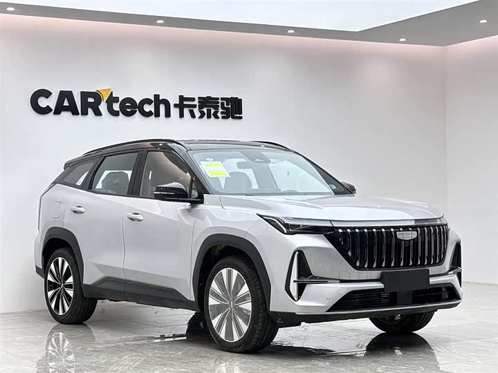 Фото 3 - Geely Atlas L