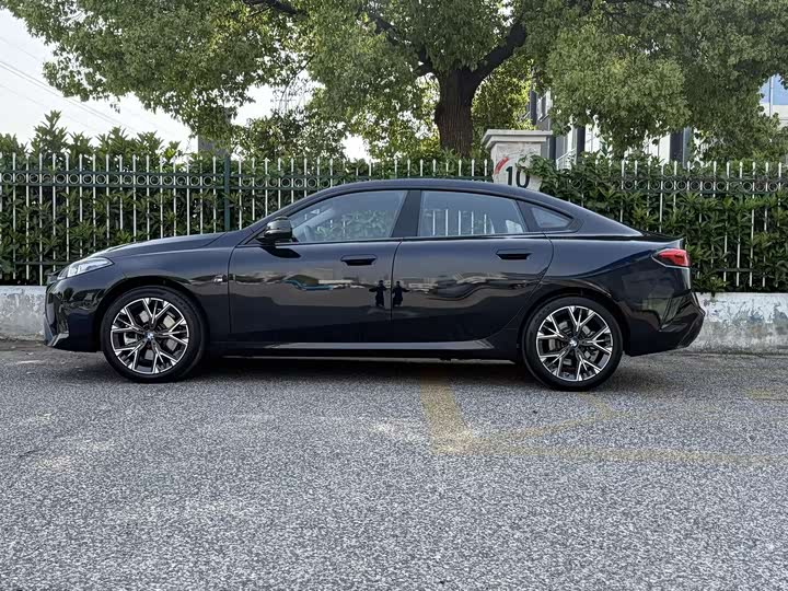 Zdjęcie 3 - BMW 2 Series