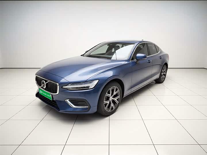 Volvo S60 2026 2026款 B4 智逸豪华版