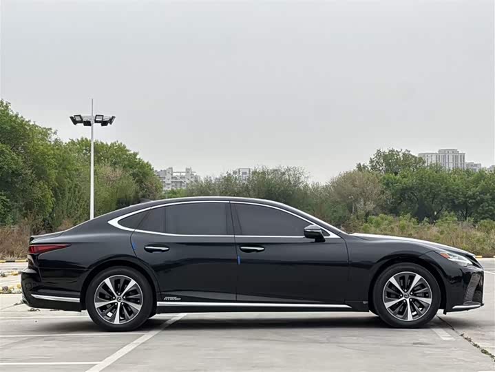 Lexus LS 2021 2021款 500h 卓越版