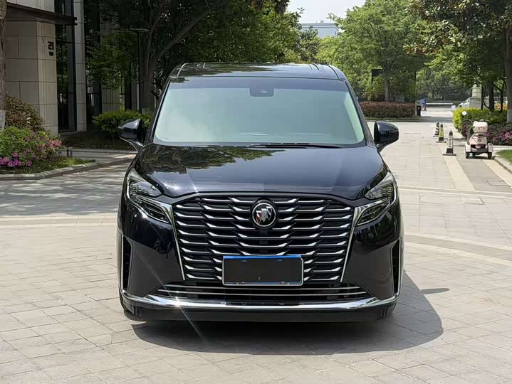 Zdjęcie 1 - Buick GL8 ES