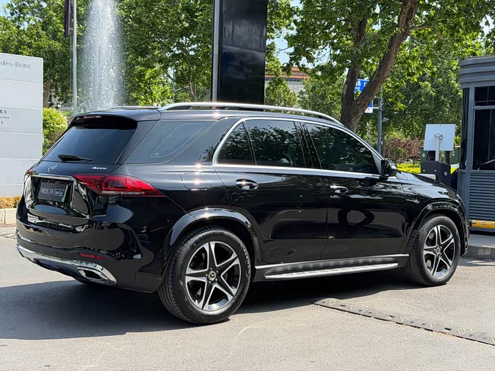 Фото 9 - Mercedes-Benz GLE-Class Hybrid