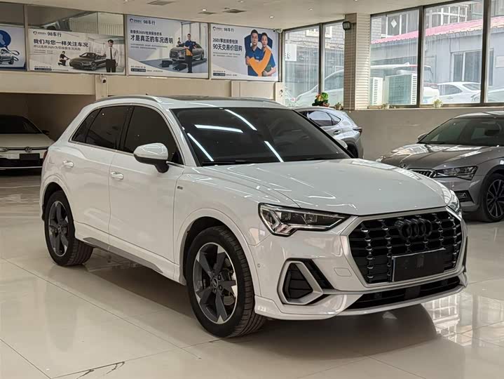 Zdjęcie 3 - Audi Q3