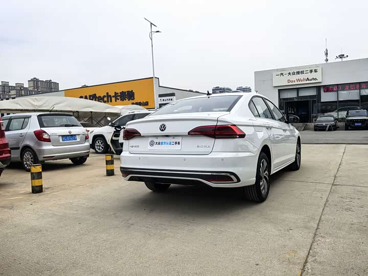 Volkswagen Bora 2025 2025款 200TSI DSG悦行导航版