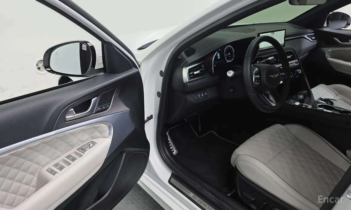 Genesis G70 2020 Gasoline 3.3T 4WD