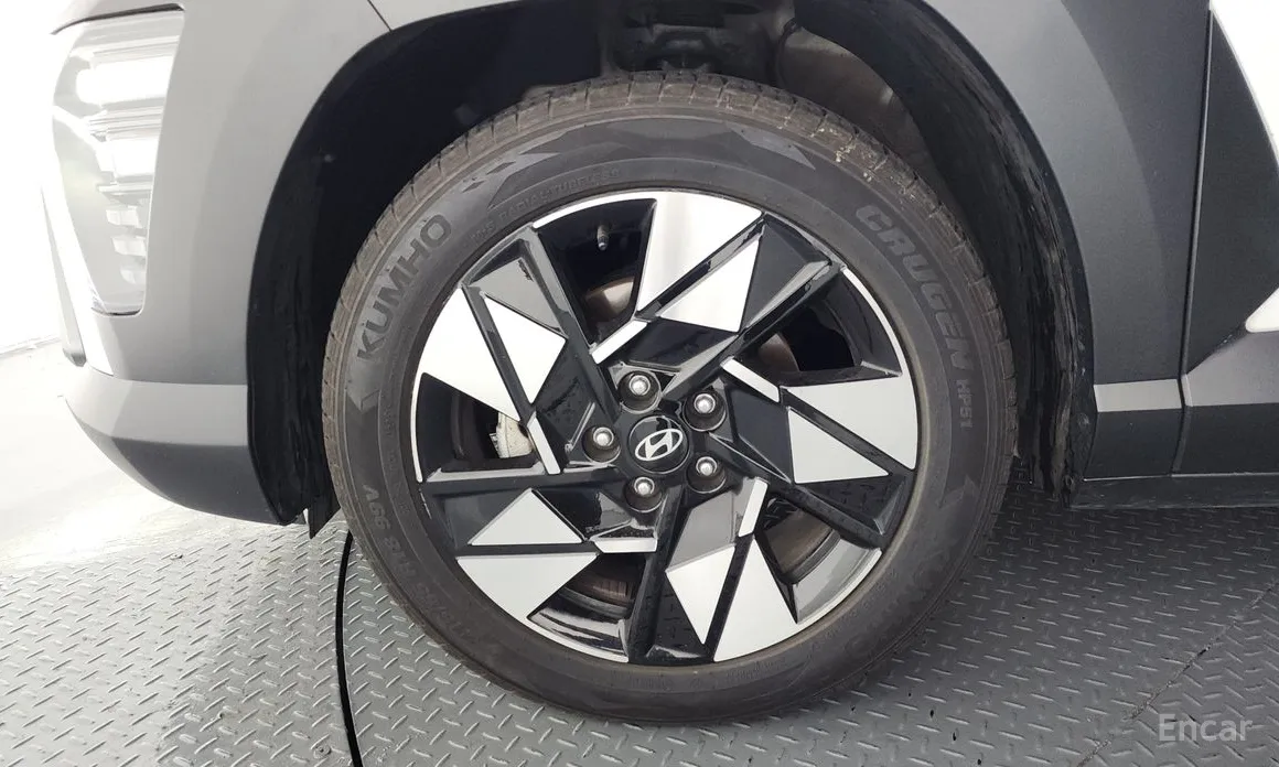 Фото 5 - Hyundai Kona
