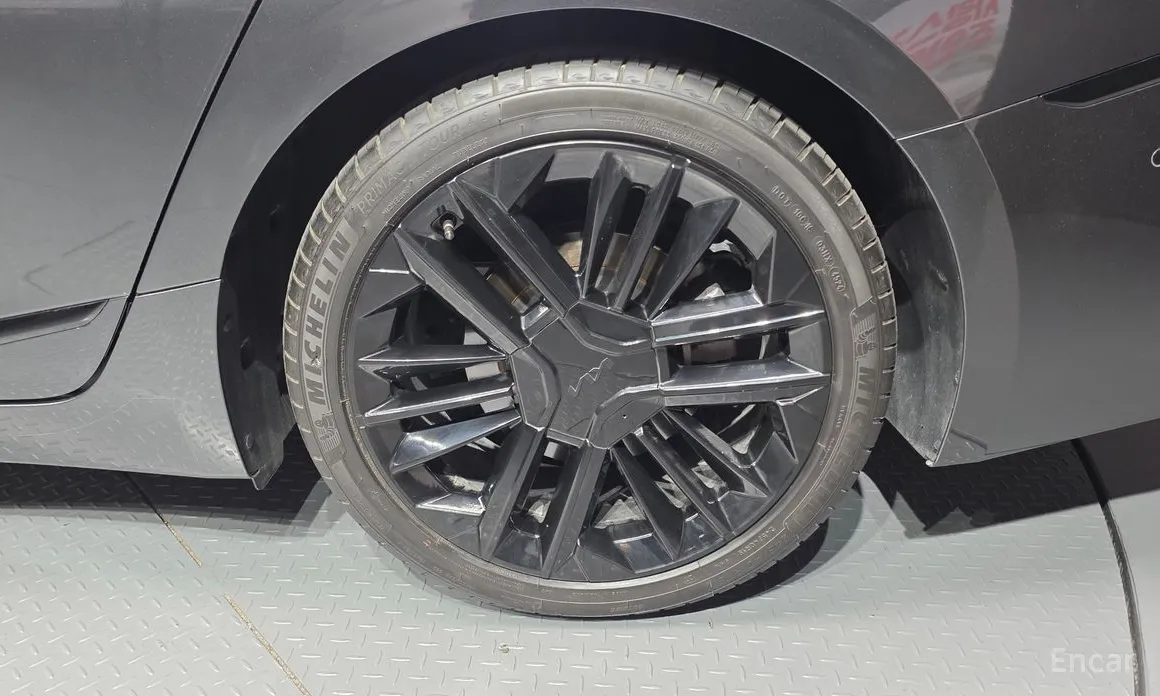 Kia K8 2024 Signature Black