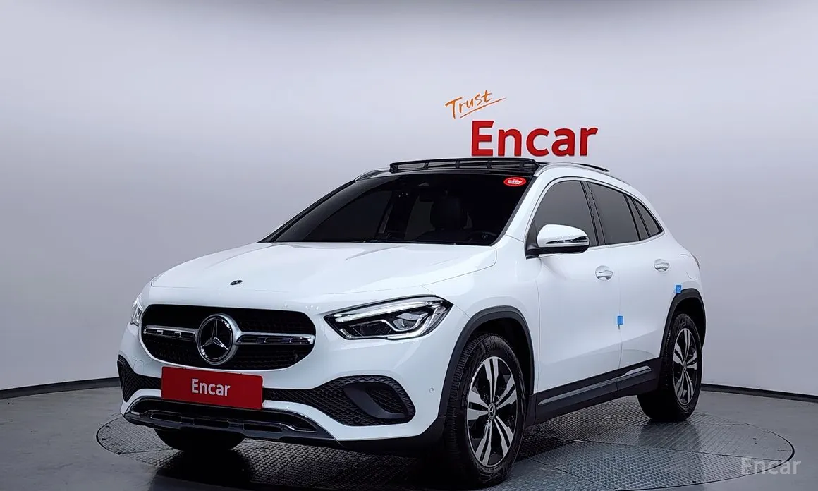 2020 Mercedes-Benz GLA-Class