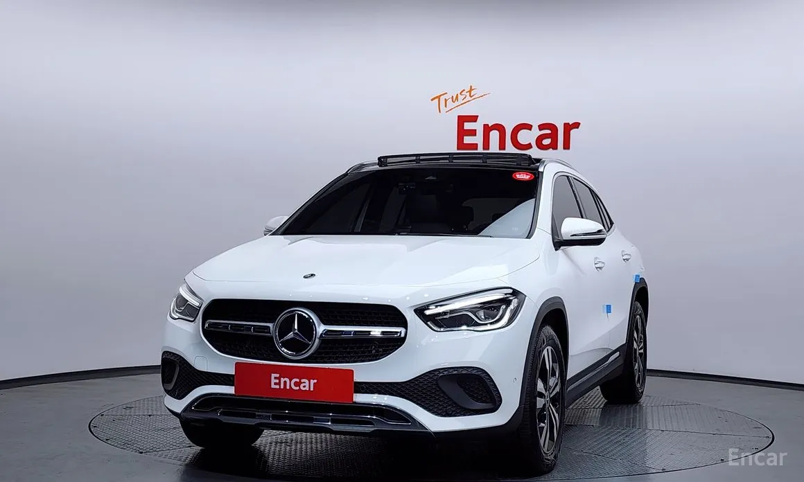 2020 Mercedes-Benz GLA-Class