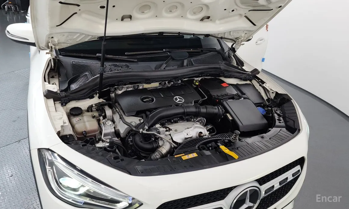 Mercedes-Benz GLA-Class 2020 GLA220