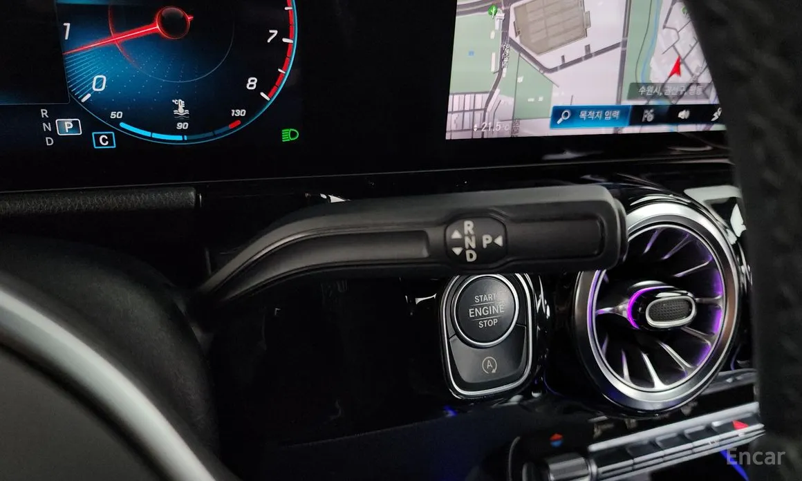 Mercedes-Benz GLA-Class 2020 GLA220