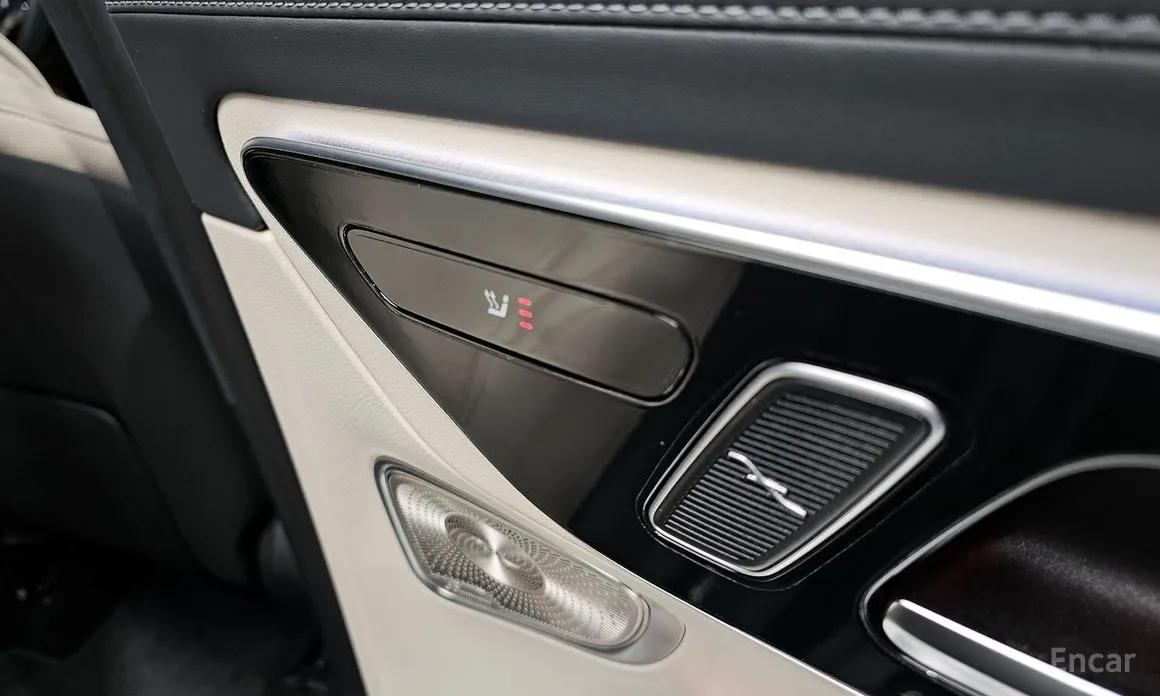 Mercedes-Benz GLC-Class 2023 GLC 300 4MATIC Avantgarde