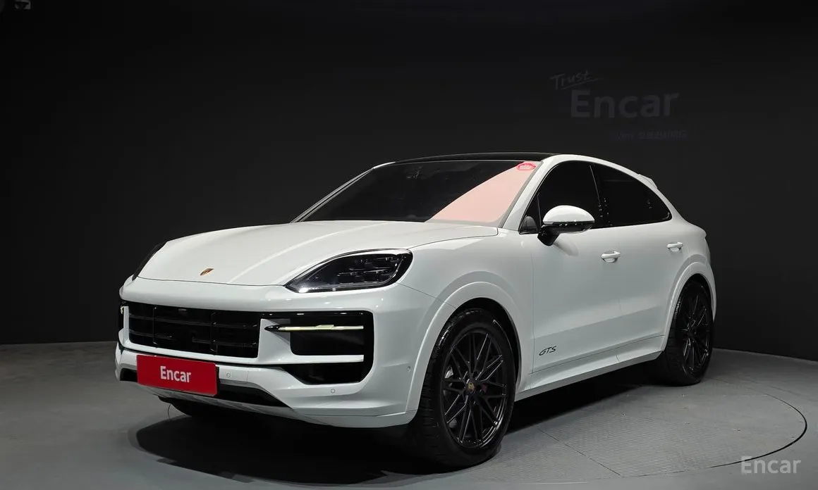 Фото 1 - Porsche Cayenne