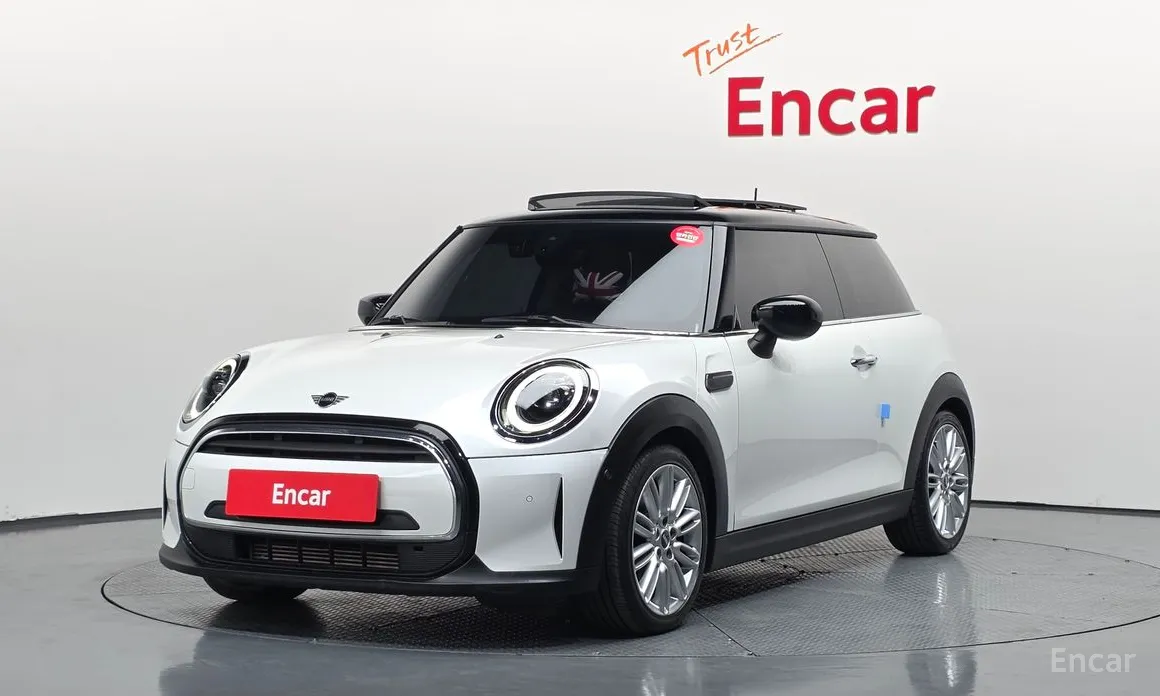 Mini Cooper 2001 Classic Plus Launch Pack