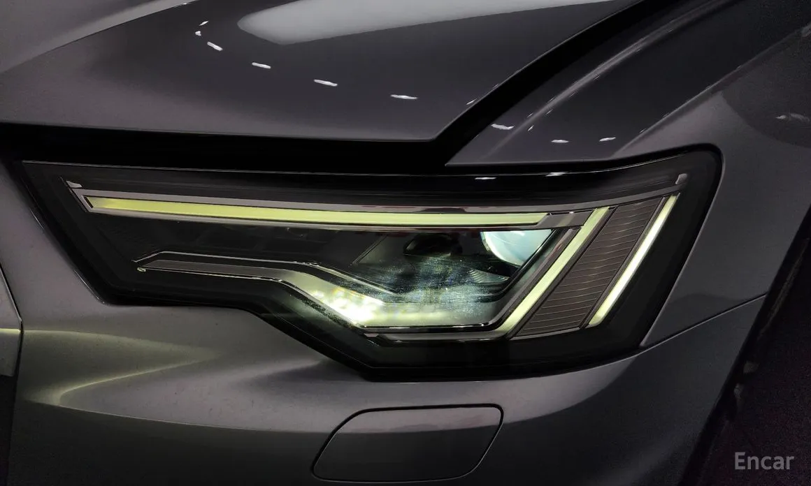 Фото 22 - Audi A6