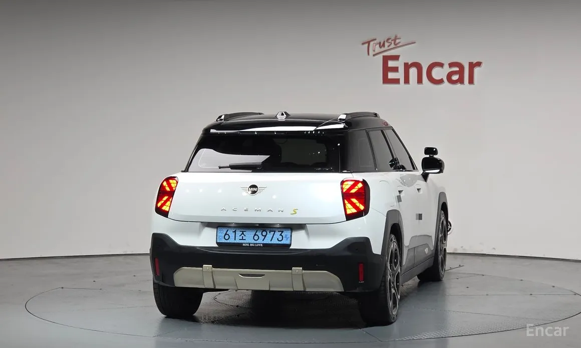 Mini Aceman 2025 SE Favoured