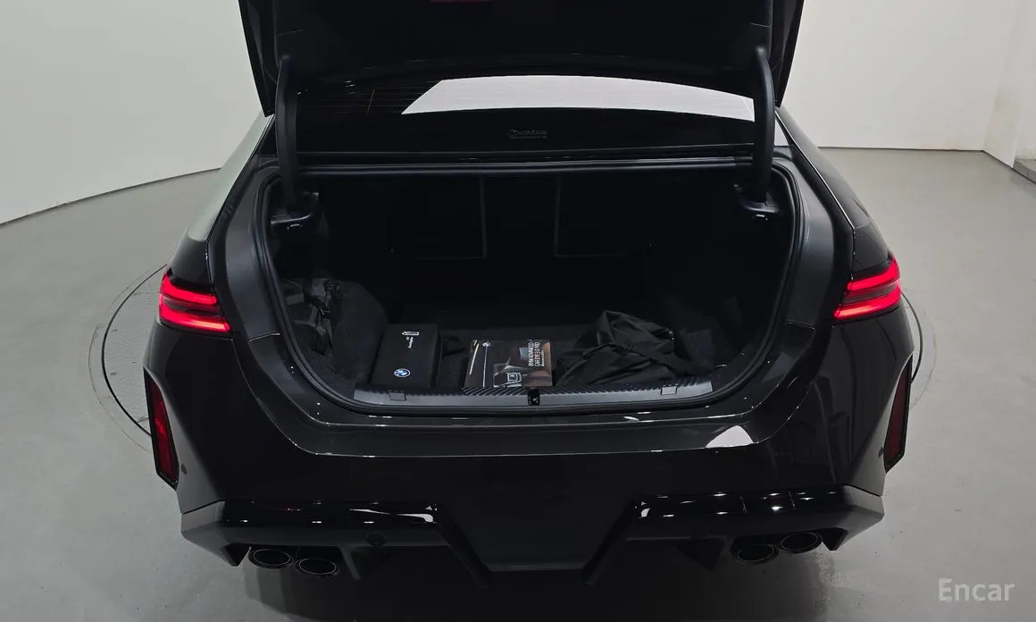 BMW M5 2024 M5 Sedan