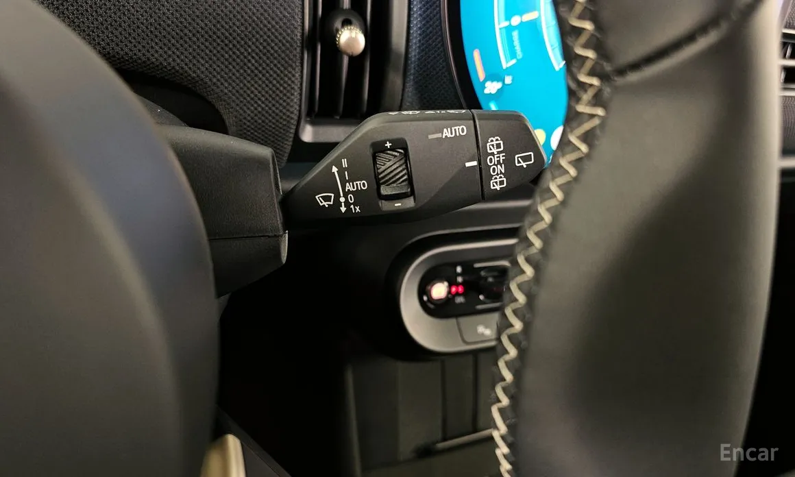 Mini Cooper 2024 Classic