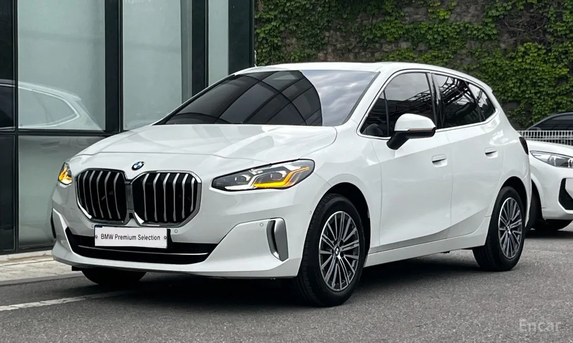 BMW 2 Series 2022 218d Luxury
