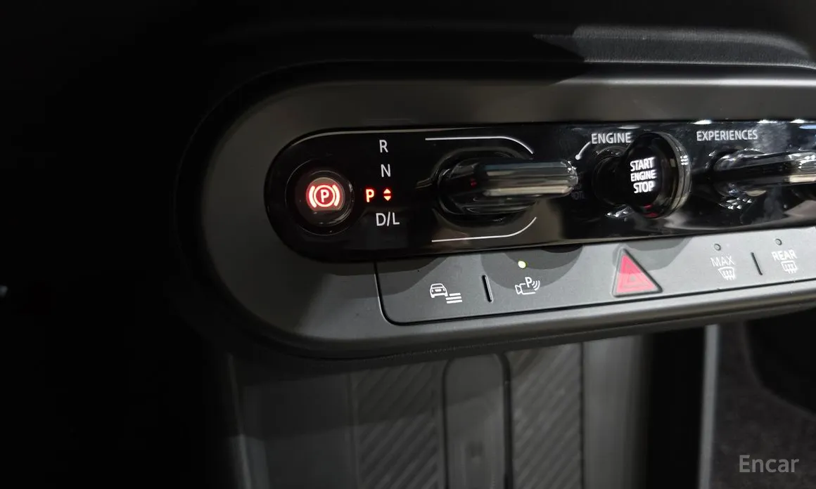 Mini Cooper 2024 5 Door Favoured