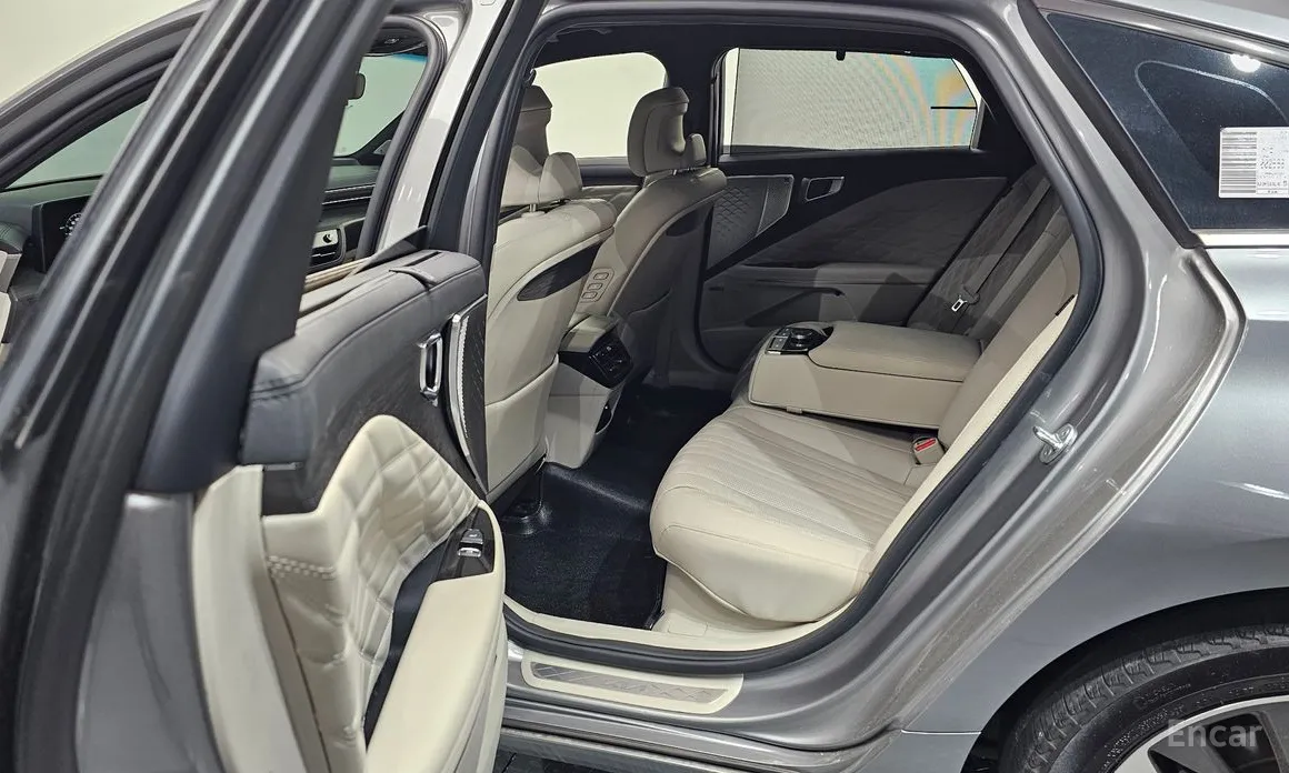 Фото 26 - Kia K8