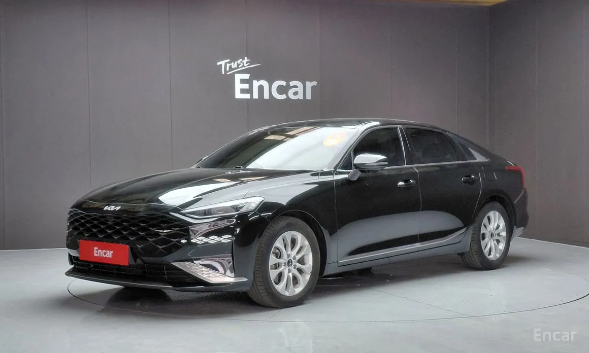 Photo 1 - Kia K8