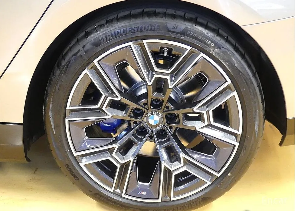 BMW 5 Series 2023 530e xDrive M Sport