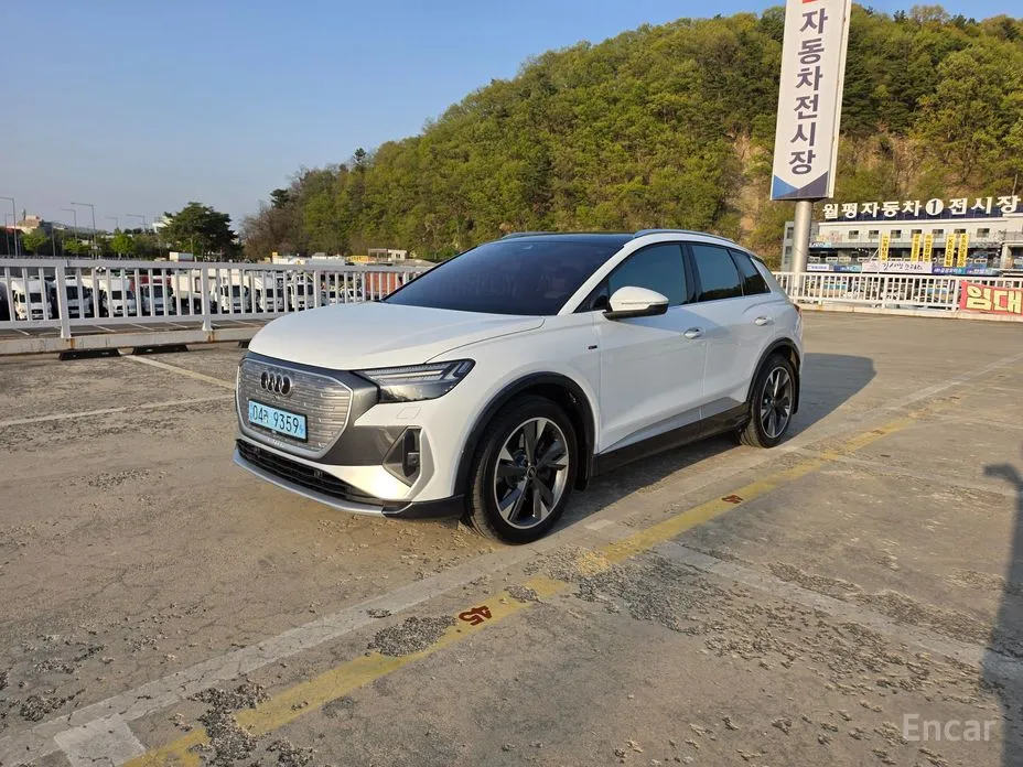 Audi Q4 e-tron 2022 40 Premium