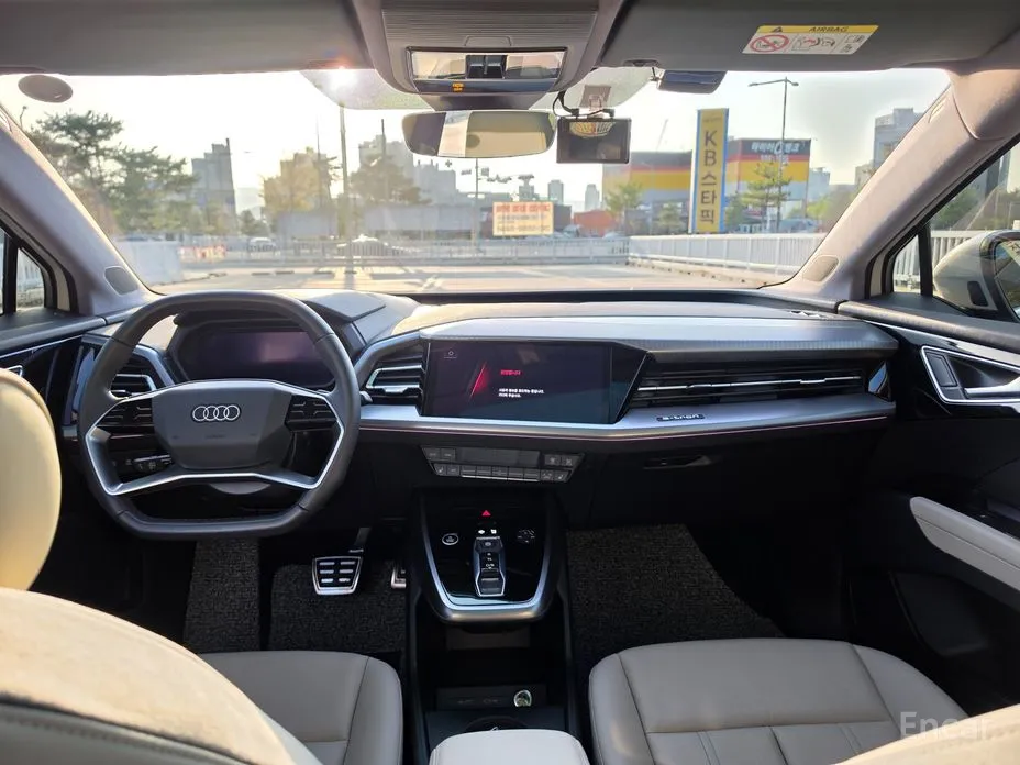 Audi Q4 e-tron 2022 40 Premium