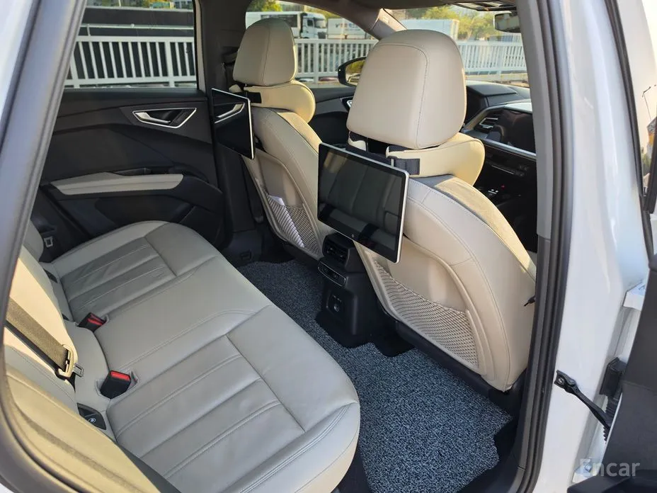Audi Q4 e-tron 2022 40 Premium