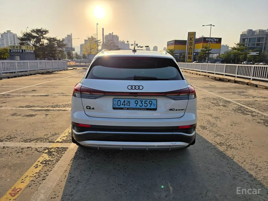 Audi Q4 e-tron 2022 40 Premium