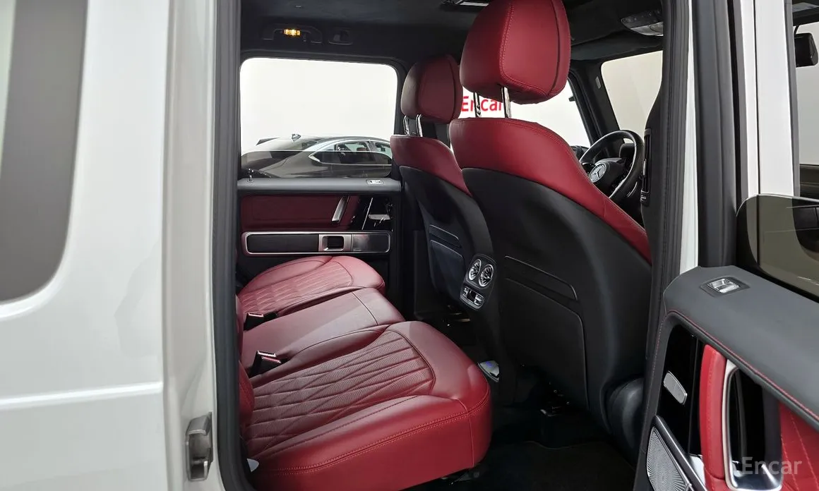 Mercedes-Benz G-Class 2024 G450d Manufaktur