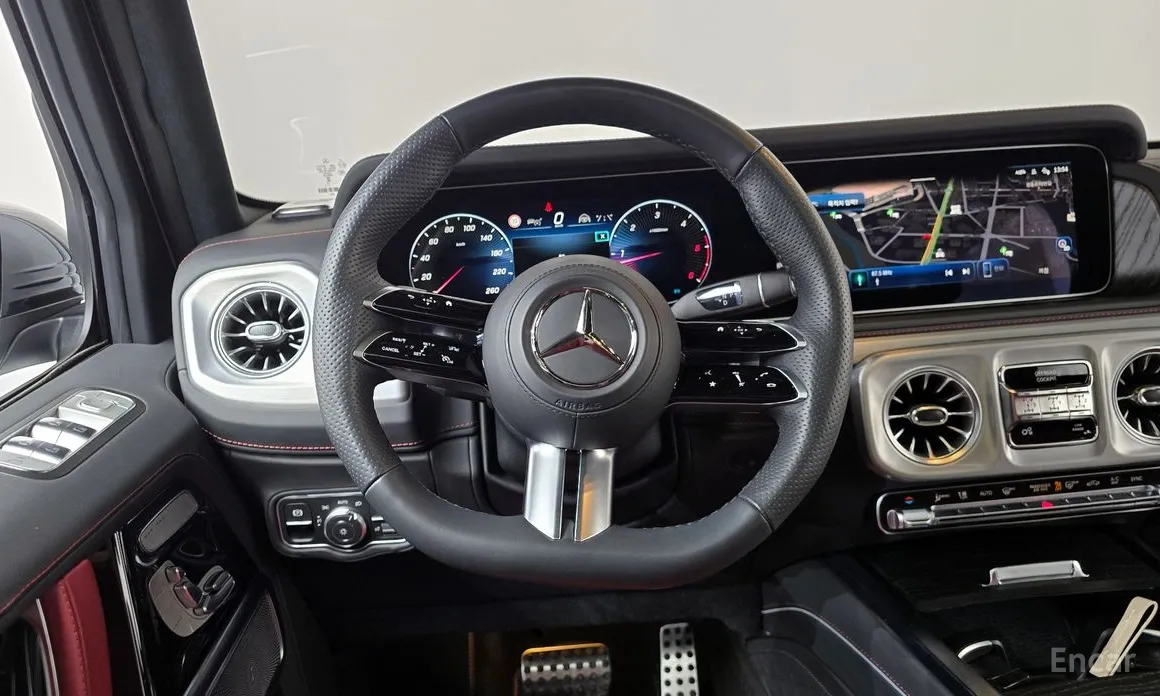 Mercedes-Benz G-Class 2024 G450d Manufaktur