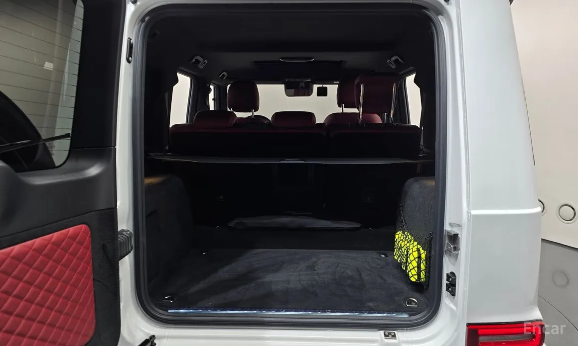 Mercedes-Benz G-Class 2024 G450d Manufaktur