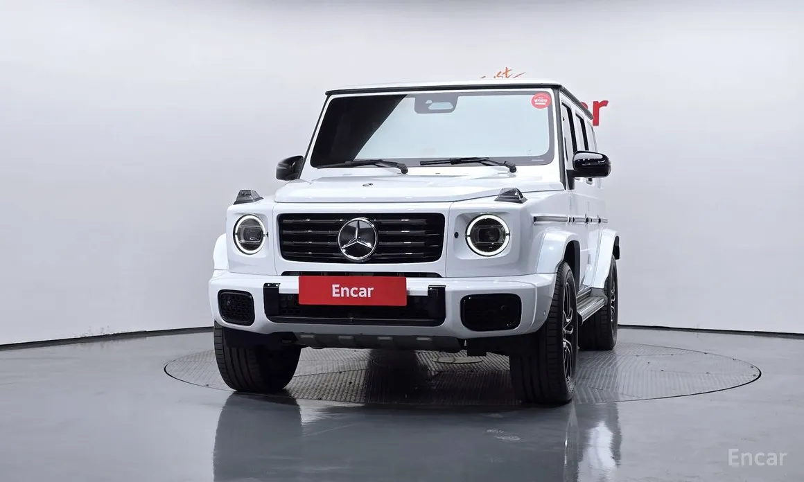 Mercedes-Benz G-Class 2024 G450d Manufaktur