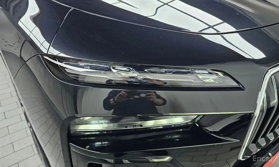 BMW 7 Series 2022 740i xDrive M Sport