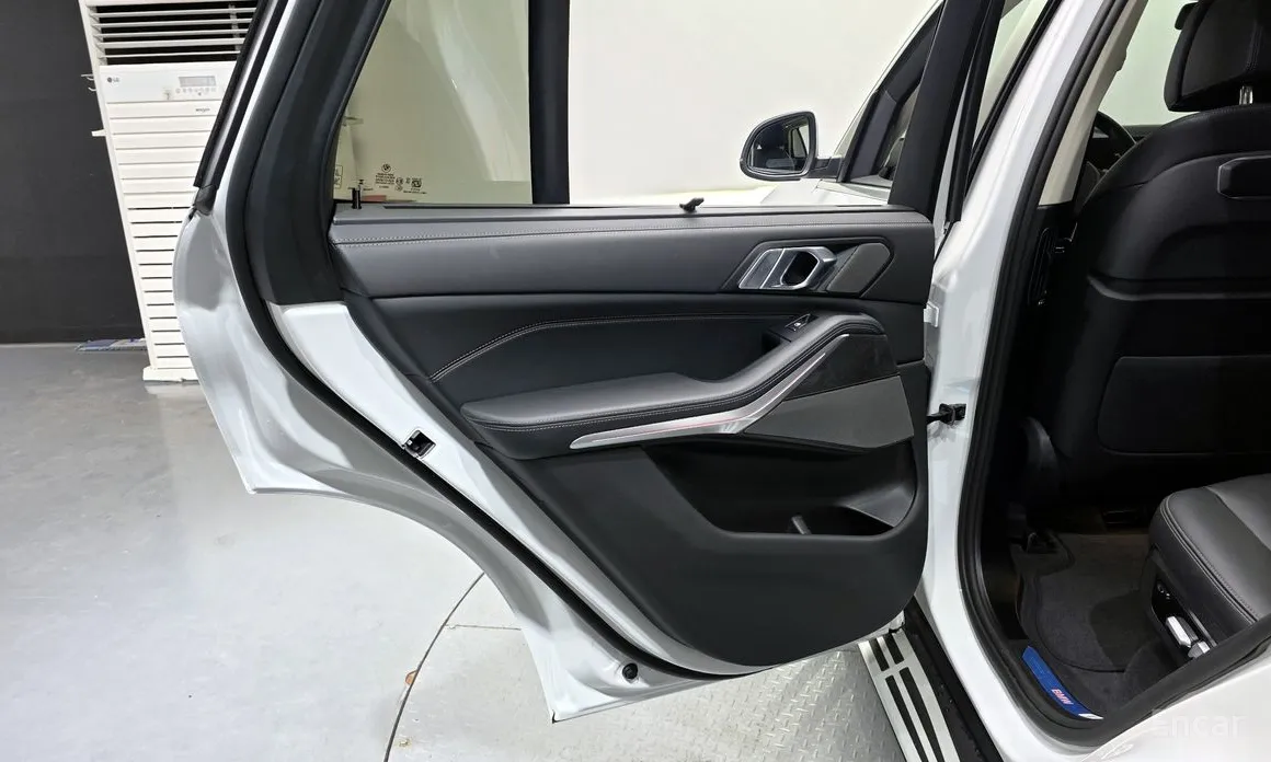 Фото 25 - BMW X5