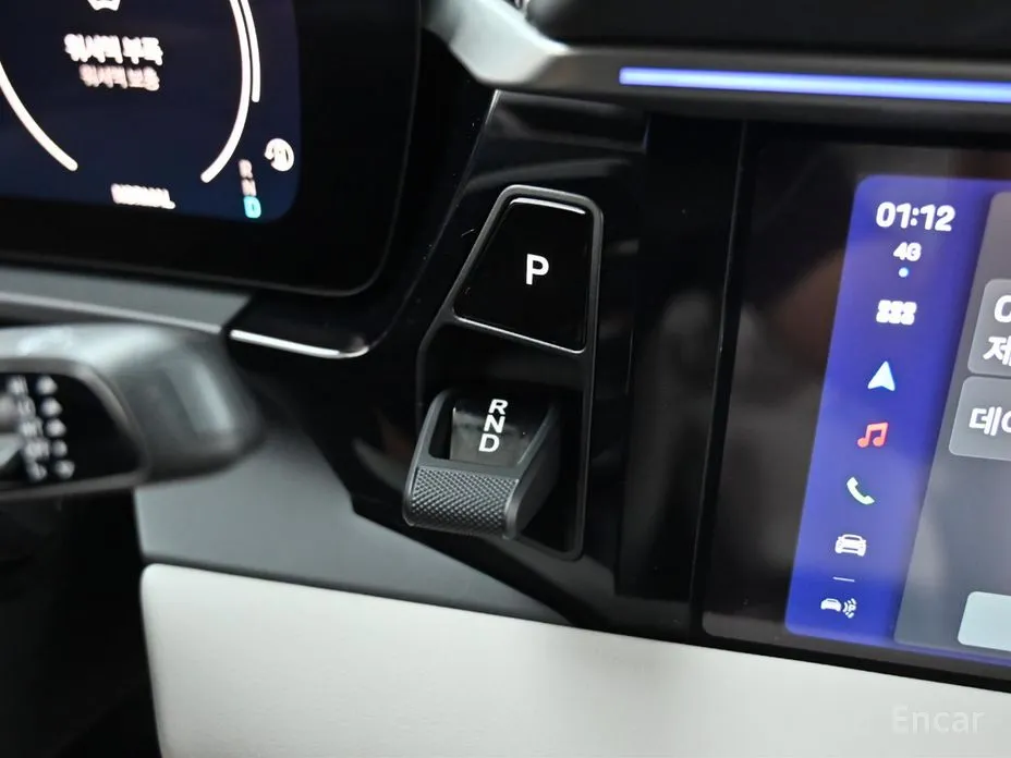 Porsche Macan 2024 Base 4