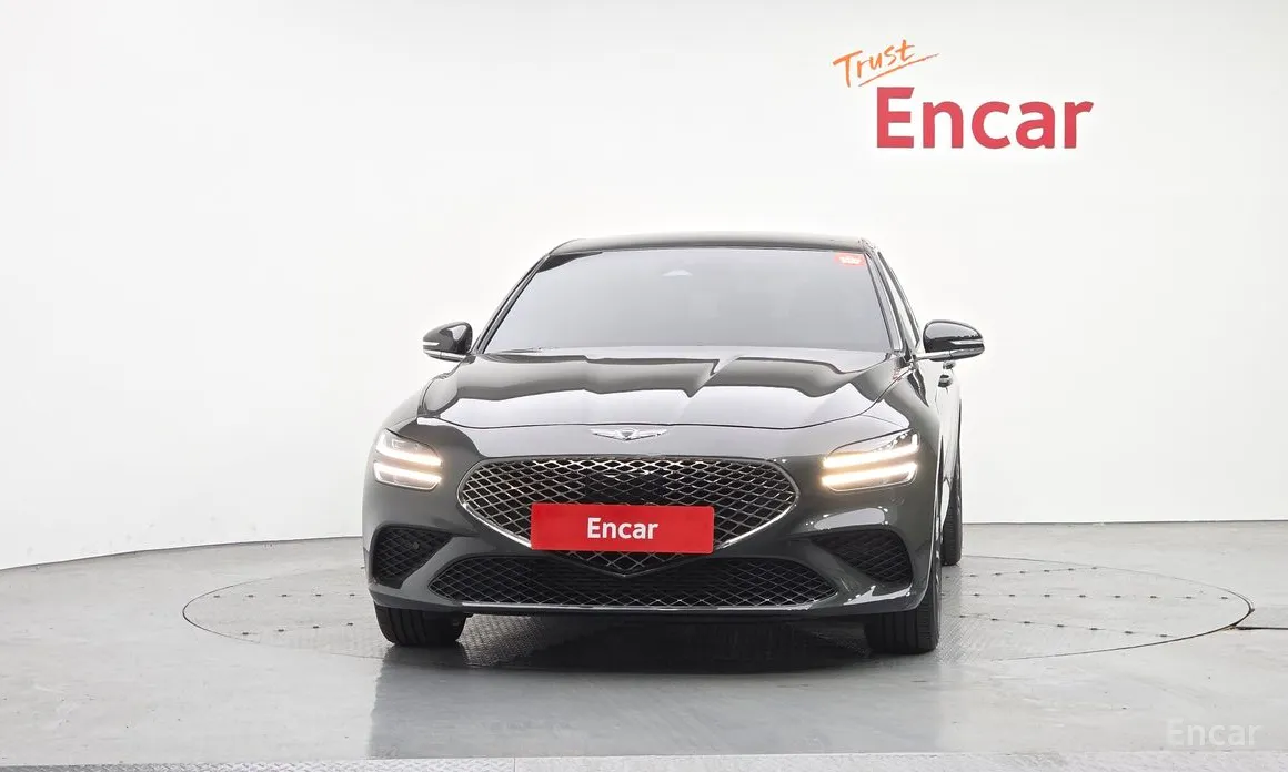 2022 Genesis G70