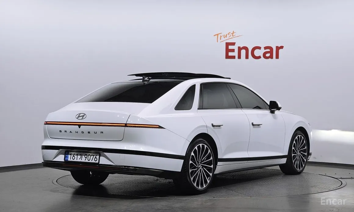 Zdjęcie 2 - Hyundai Grandeur