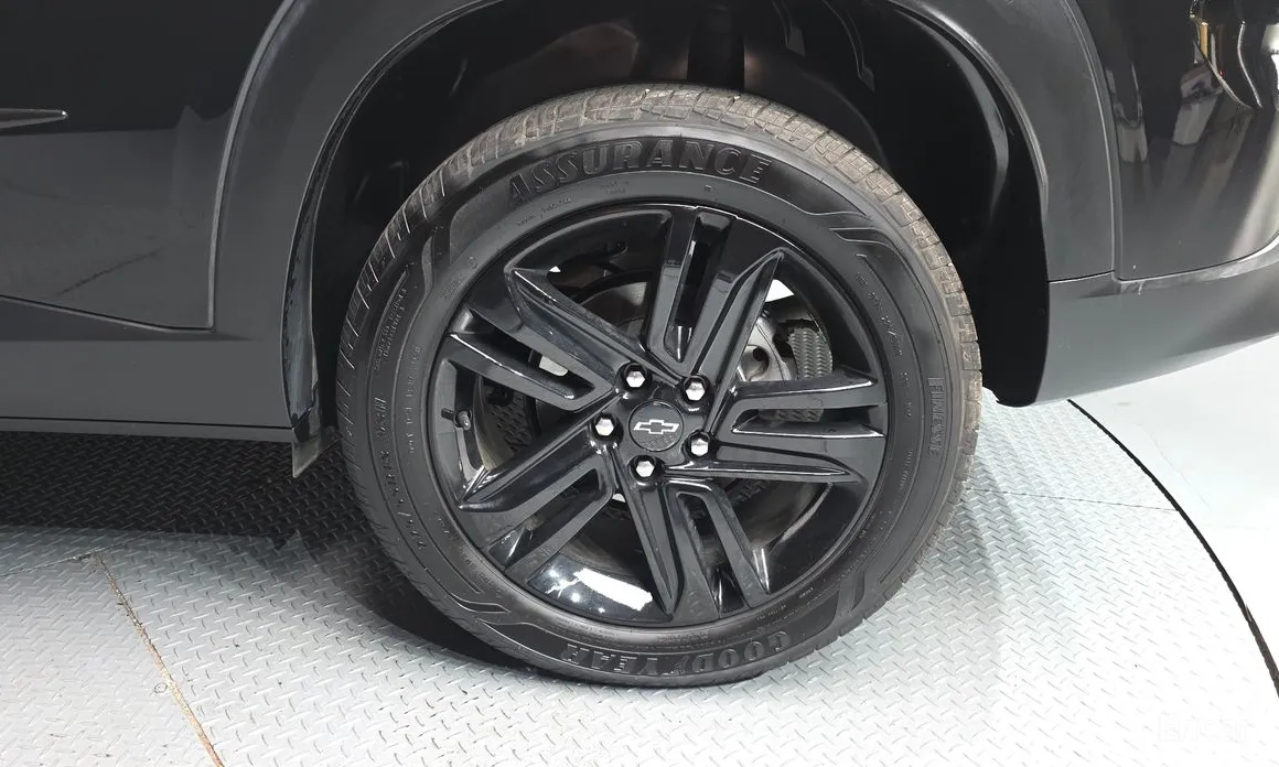 Фото 21 - Chevrolet Trax