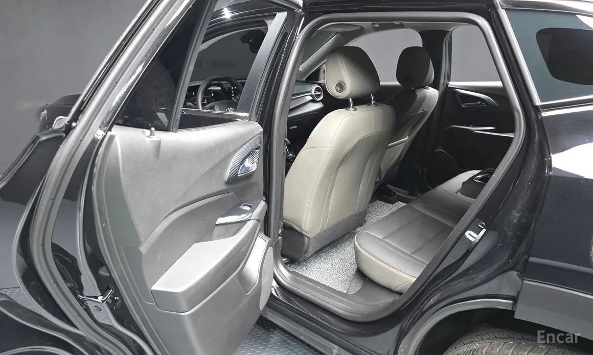 Фото 26 - Chevrolet Trax