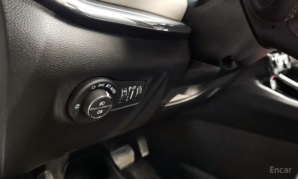 Фото 13 - Jeep Compass