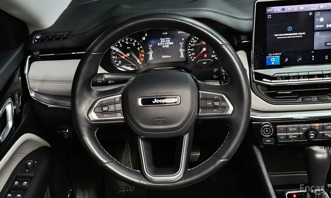 Фото 14 - Jeep Compass