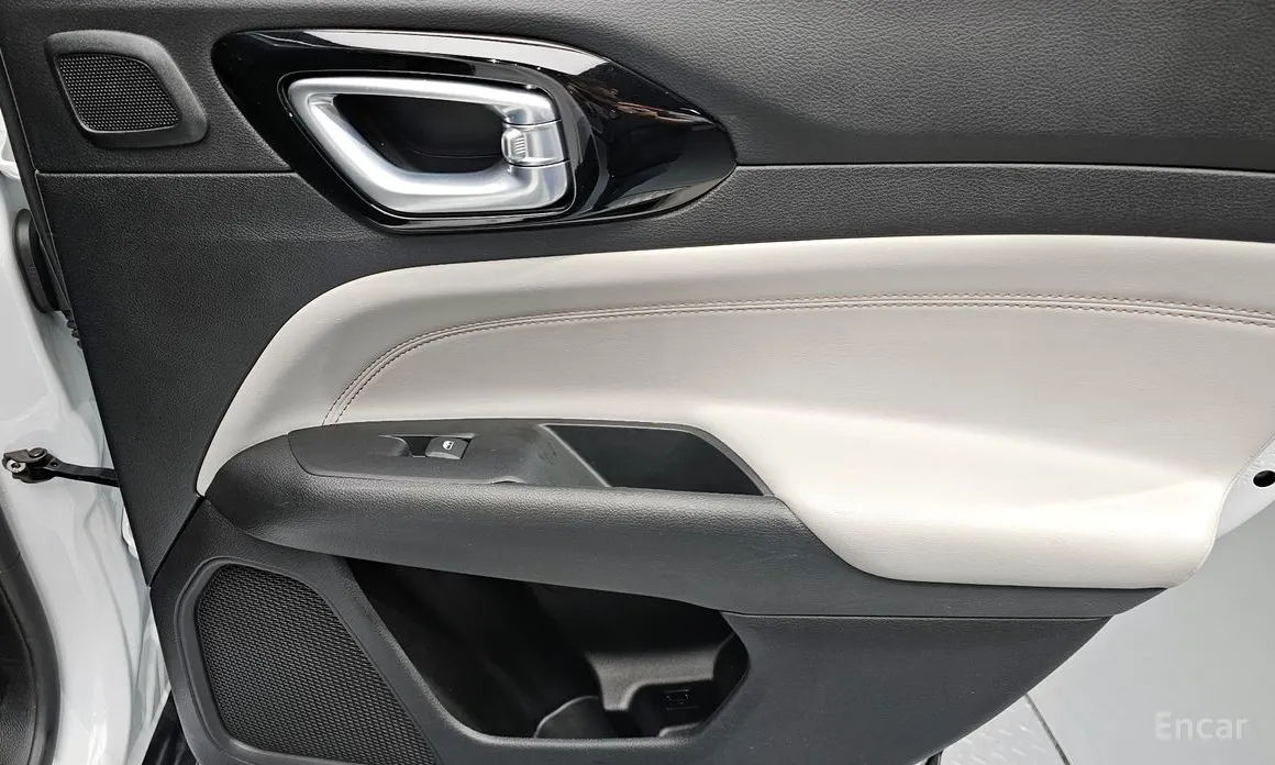 Фото 24 - Jeep Compass